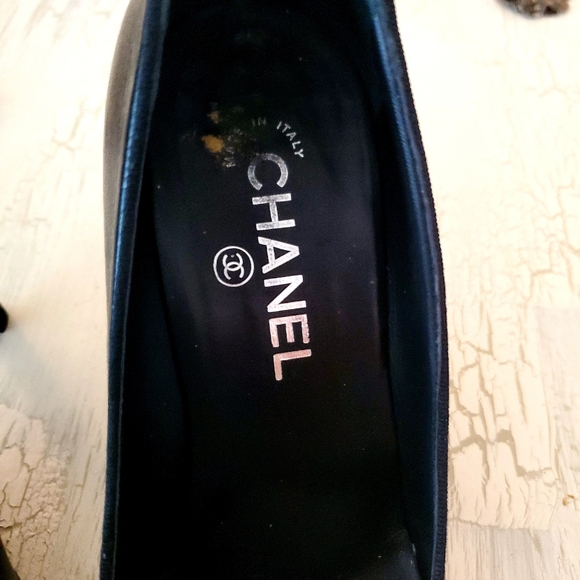 Sold 🌸 CHANEL leather pumps - Picture 3 of 12